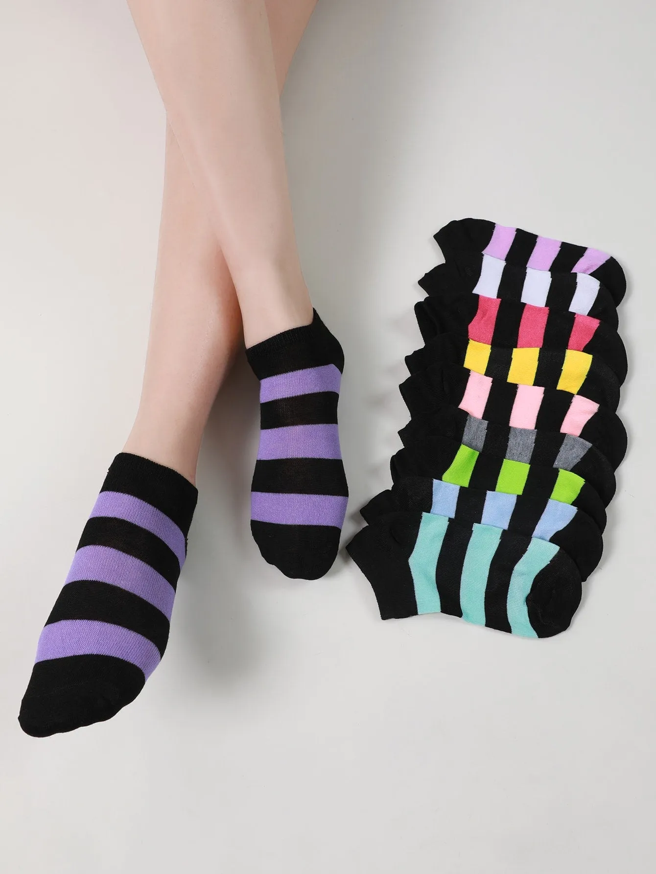 10pairs Striped Pattern Socks