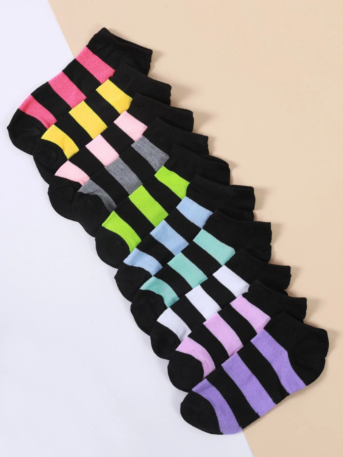 10pairs Striped Pattern Socks