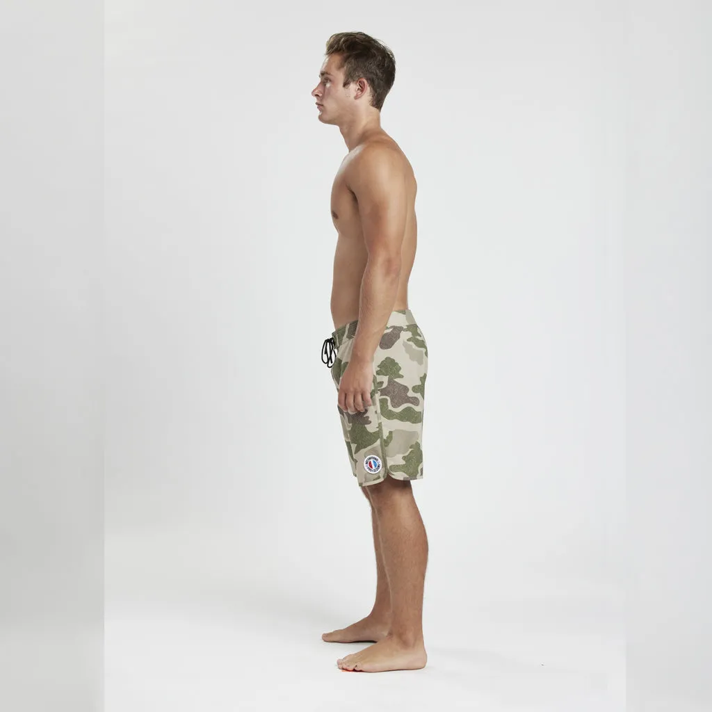 BRIGADE 83 FIT 18 BOARDSHORT