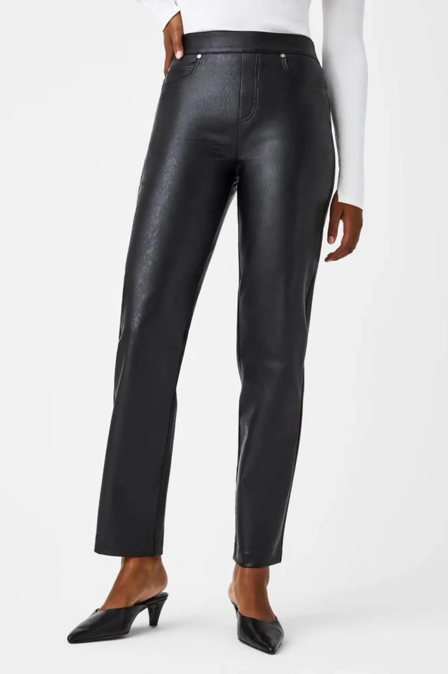 Leather Like Slim Straight Pant