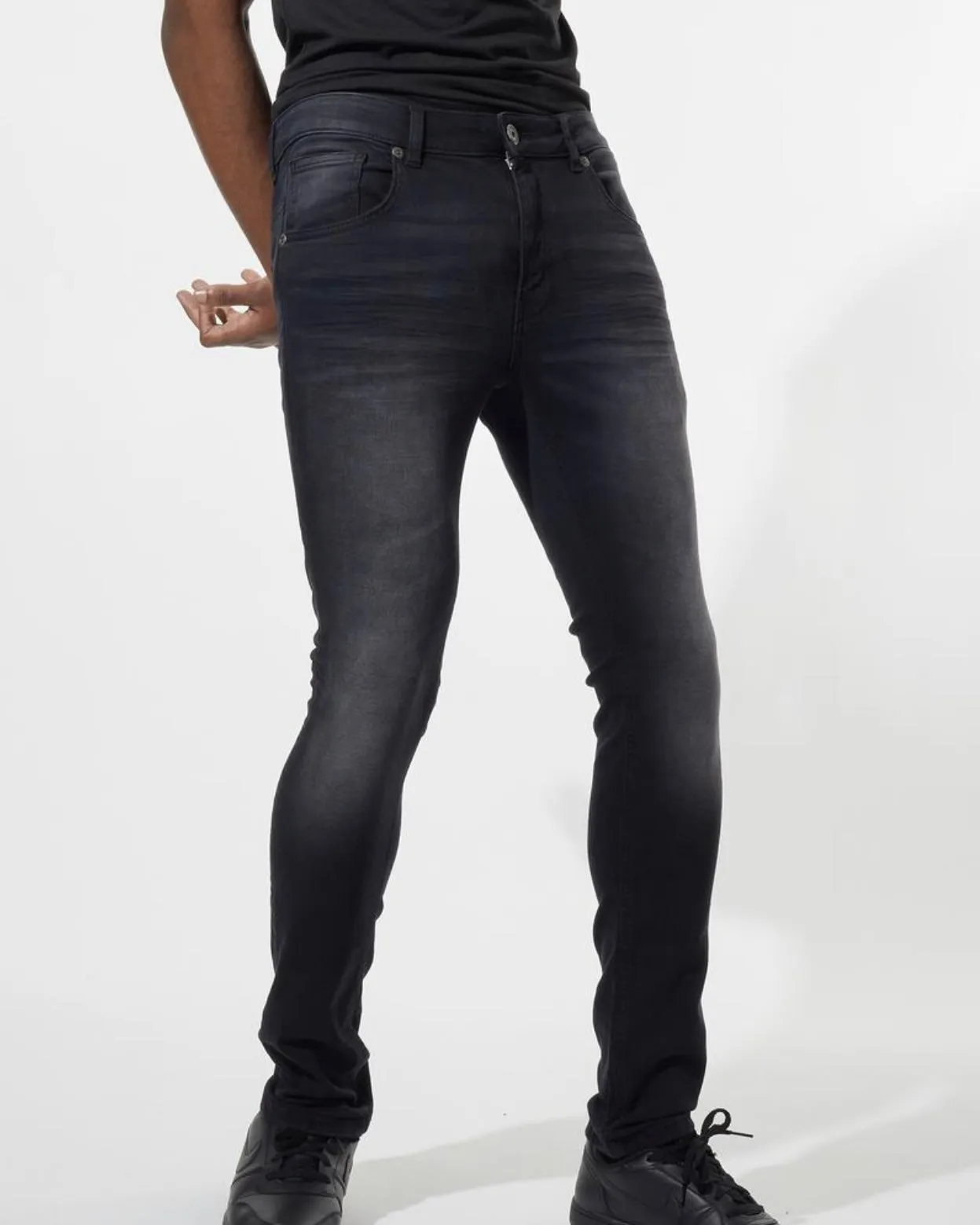 Men’s Basic Stretch Denim Jeans