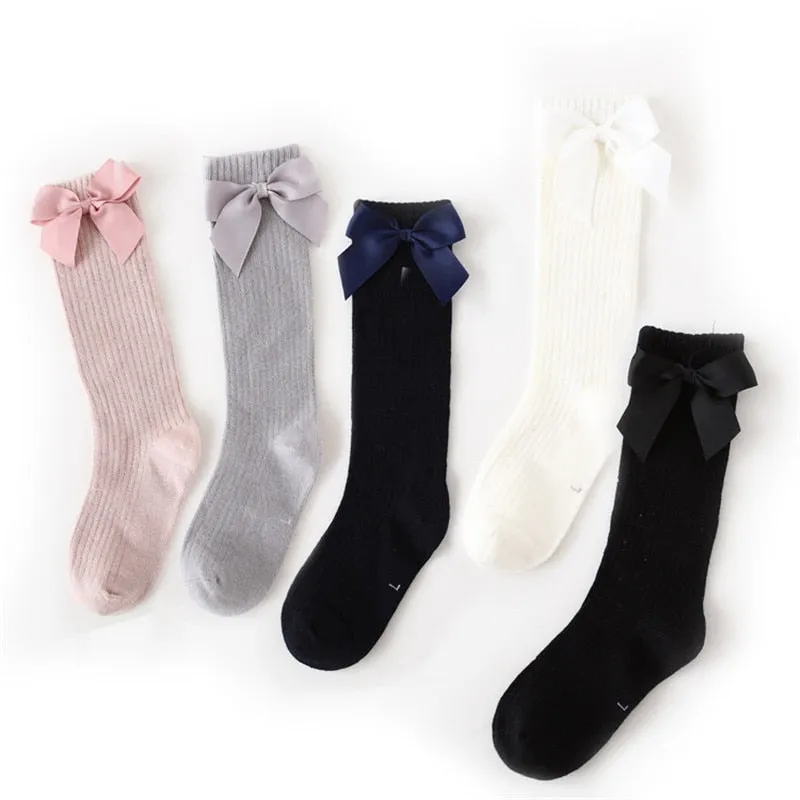 Seasonal Elegance: Delicate Bow Adorned Knee High Socks for Girls