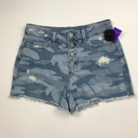 Shorts By Time And Tru  Size: 6