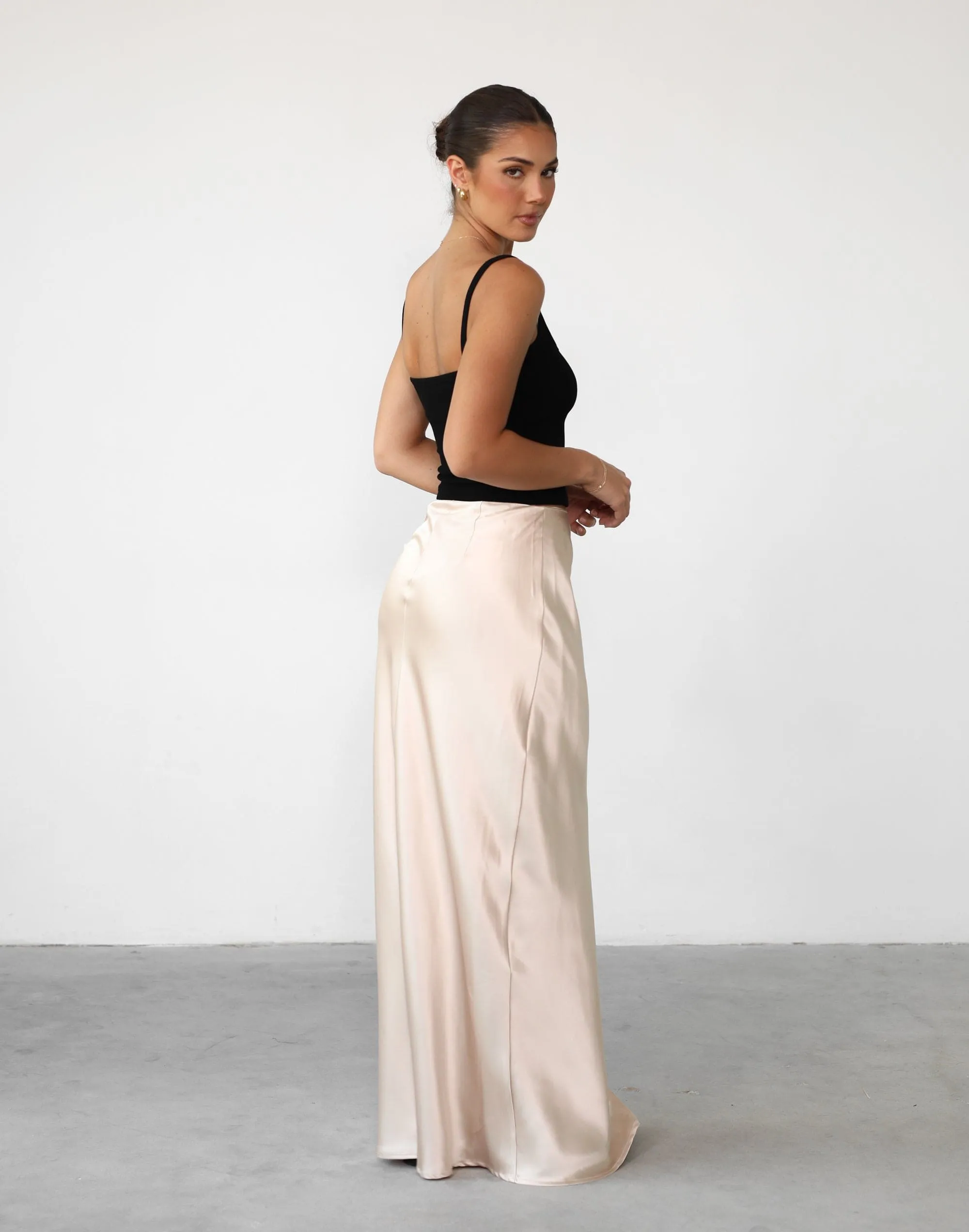 Sincerity Maxi Skirt (Almond)